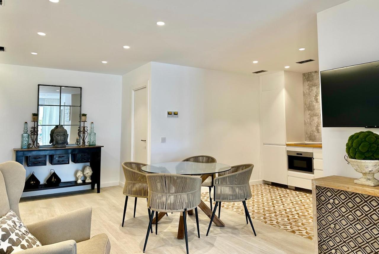 Loft 18 Beachfront Marbella Center Exterior foto