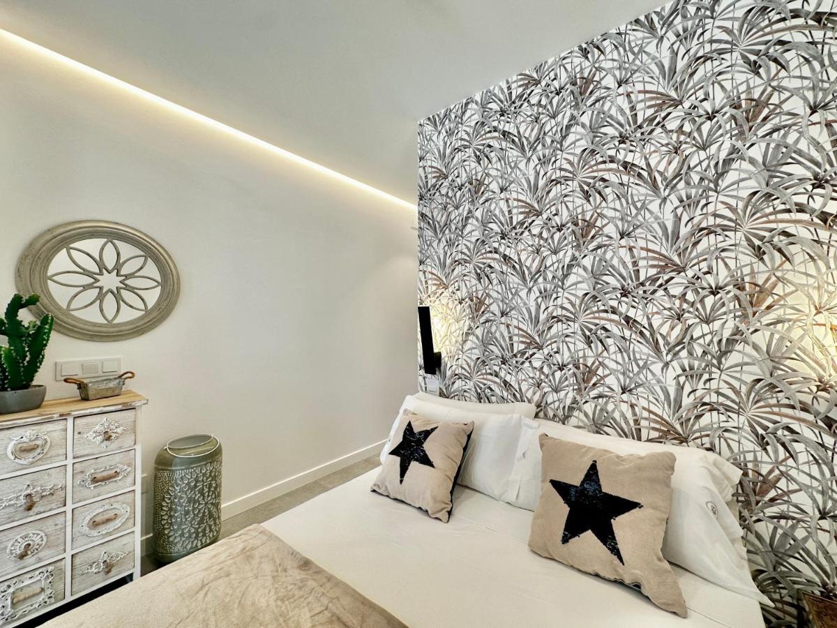 Loft 18 Beachfront Marbella Center Exterior foto
