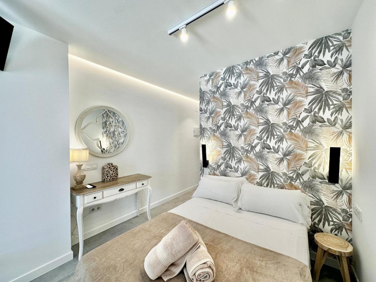 Loft 18 Beachfront Marbella Center Exterior foto