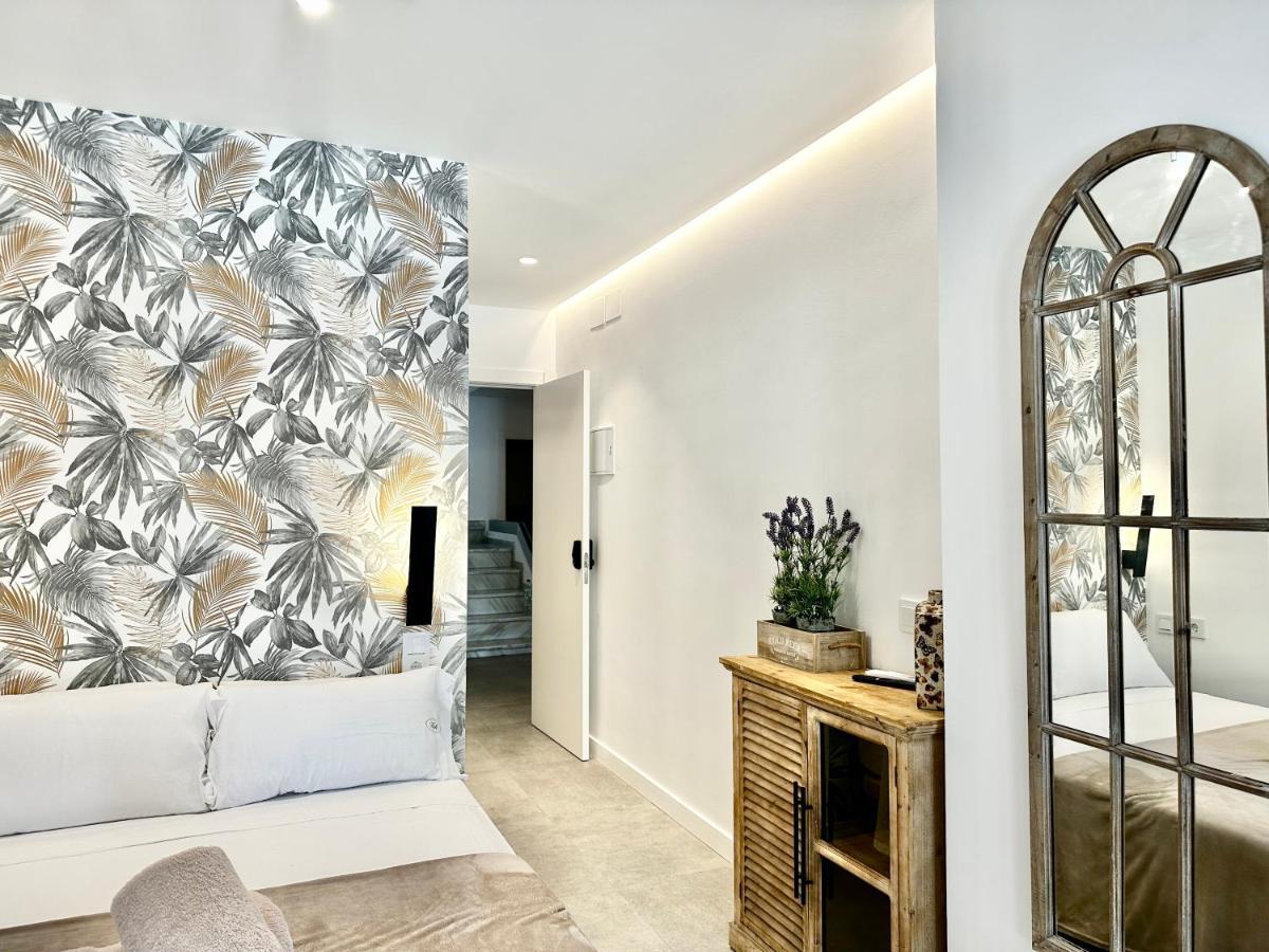 Loft 18 Beachfront Marbella Center Exterior foto