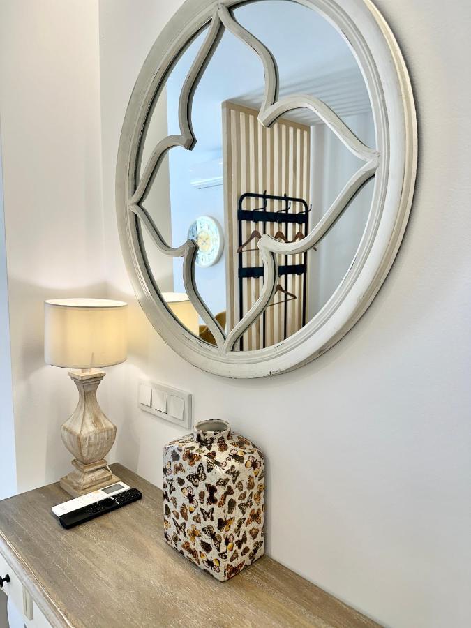 Loft 18 Beachfront Marbella Center Exterior foto