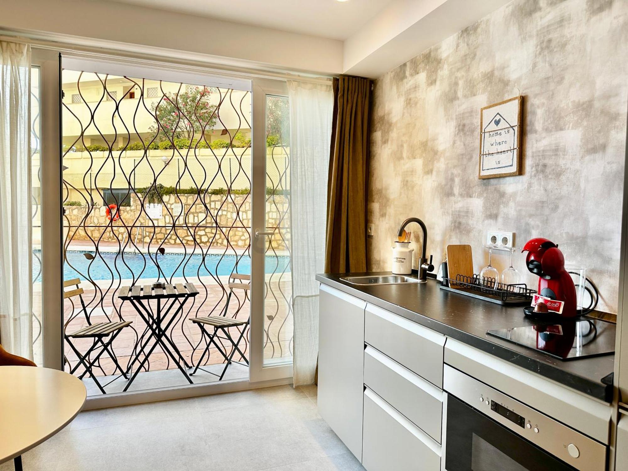 Loft 18 Beachfront Marbella Center Exterior foto