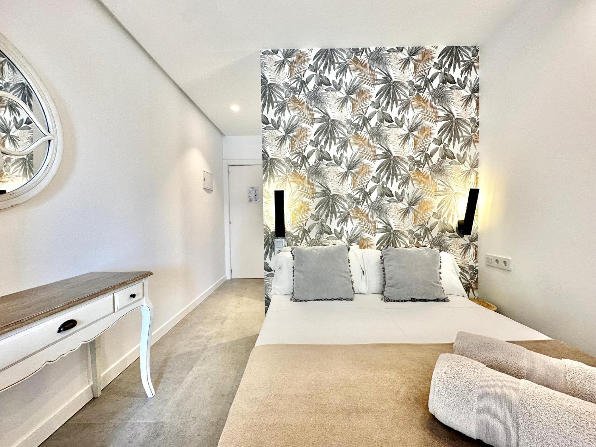 Loft 18 Beachfront Marbella Center Exterior foto
