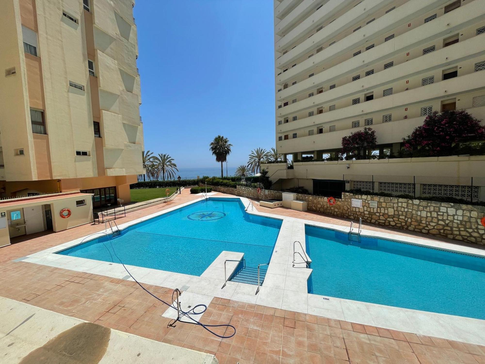 Loft 18 Beachfront Marbella Center Exterior foto